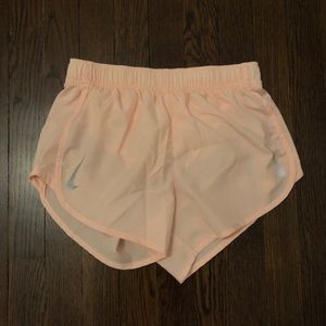NEVER WORN- womens peach colored nike shorts